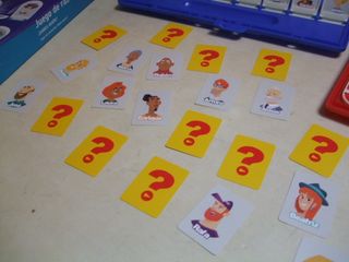 JUEGO DE MESA ¿SABES QUIEN? (para viajes)