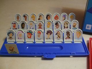 JUEGO DE MESA ¿SABES QUIEN? (para viajes)