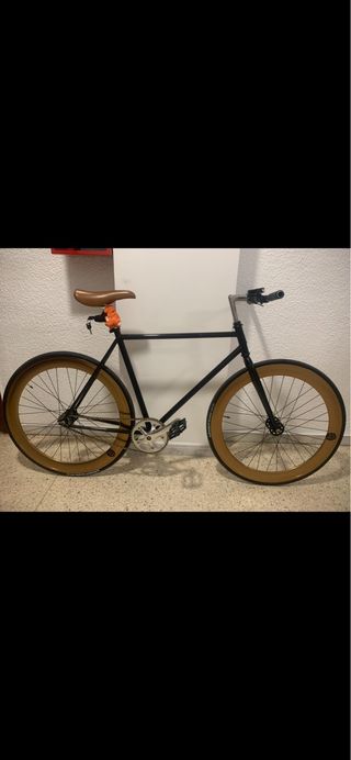 Bicicleta Fixie Negra Ruedas Marrones