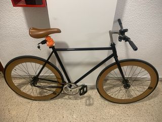 Bicicleta Fixie Negra Ruedas Marrones