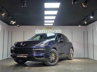 Porsche Cayenne 2021