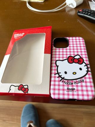 Funda Hello Kitty iPhone 14 + Caja