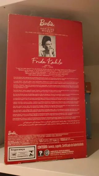 Barbie Frida Kahlo Edición Inspirando Mujeres