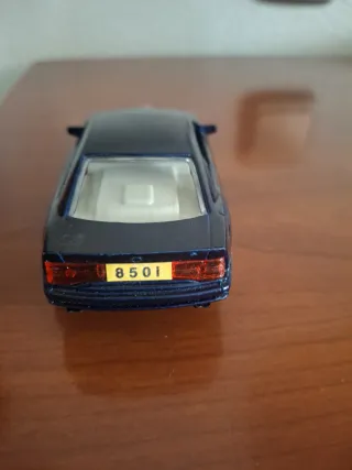 3 Coches BMW a Escala