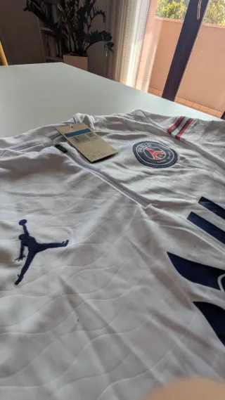Tuta PSG Jordan L nuova con cartellino