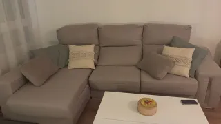 Sofá chaiselongue tela beige