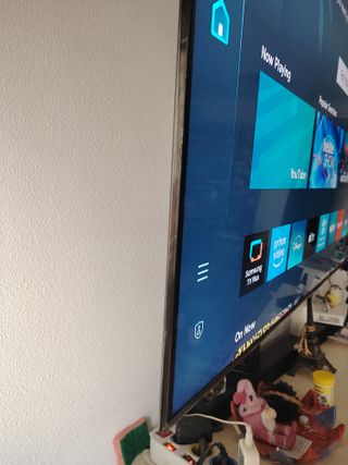 Samsung QLED 65 Q60B - Como Nuevo