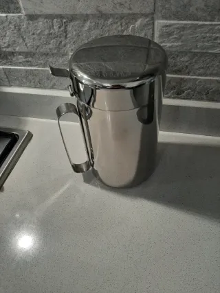 Oliera in acciaio inox.
