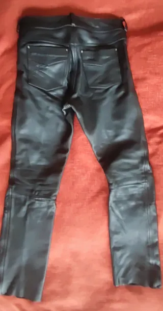 Pantalón Cuero Louis Talla 40