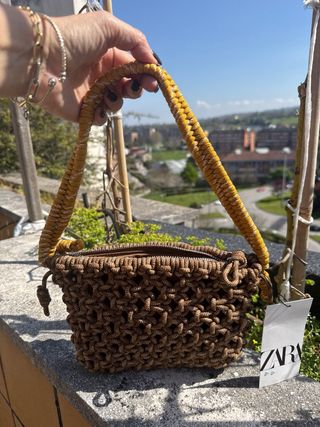 Bolso de cuerda Zara marrón y amarillo