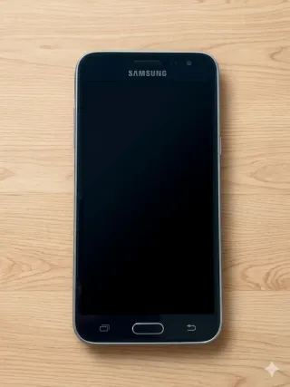 Samsung Galaxy J3 (2016) + Accessori