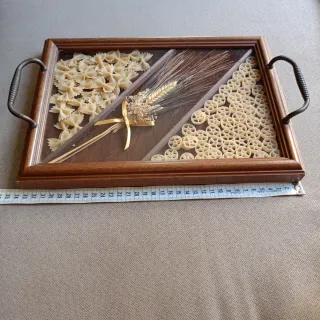 Vassoio decorativo in legno e vetro