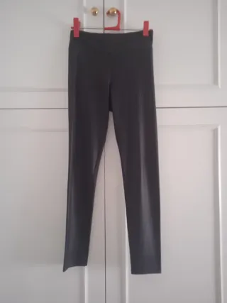Leggings finos negros efecto piel