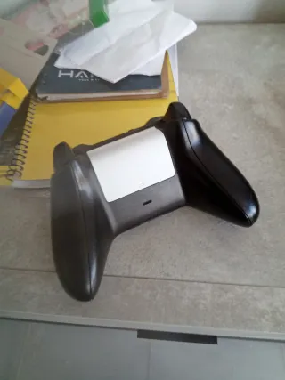 Xbox One S Blanca con mandos y fc26