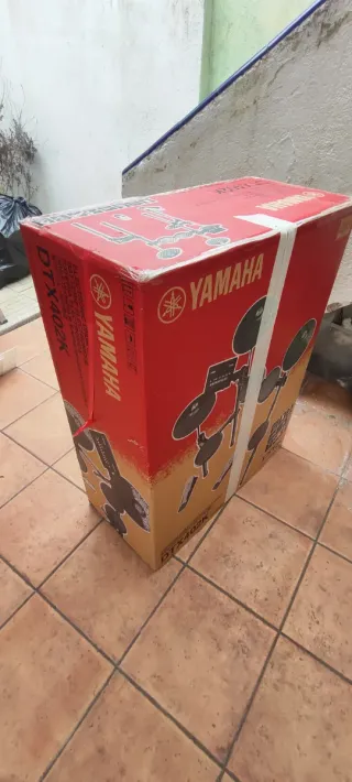 Batería Electrónica Yamaha DTX 402K