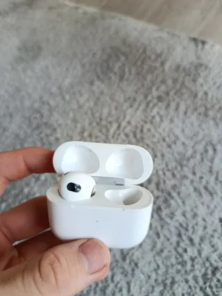 Custodia Airpods Apple Bianca