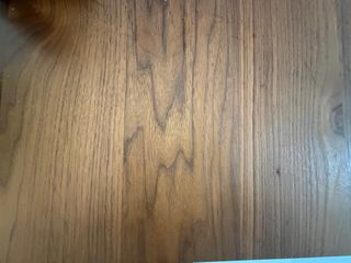 Mesa de comedor de madera