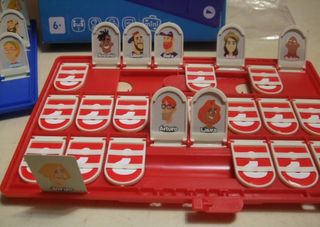 Juego de mesa ¿Sabes Quién?
