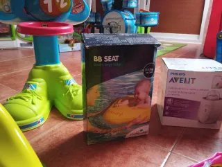 Lote Bebé: calienta biberones Avent, Piscina...