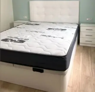 Lettini in legno con materassi