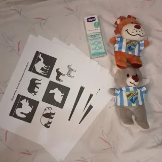 Lote bebé: peluches, flashcards y gel