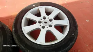 Llantas de aleación plateadas