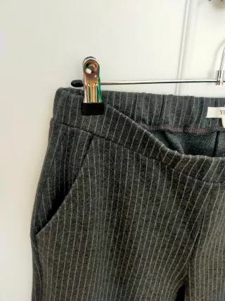 Pantalón gris T.S rayas