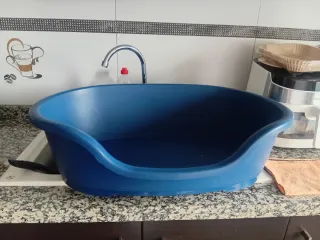 Cama para gato azul