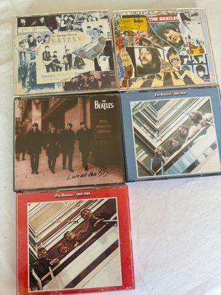 CD Beatles Héroes Queen Estopa último la fila