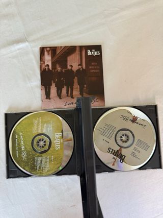 CD Beatles Héroes Queen Estopa último la fila