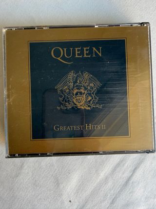 CD Beatles Héroes Queen Estopa último la fila