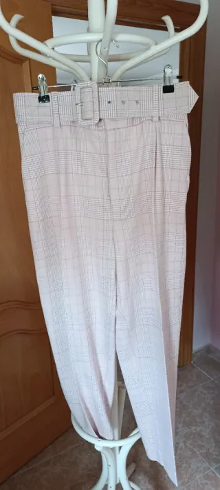 Pantalón de pinzas a cuadros