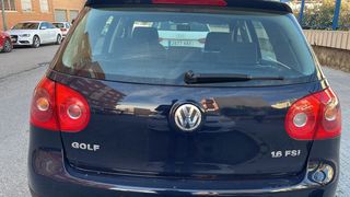 Volkswagen Golf 1.6 FSI