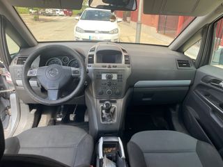 Opel Zafira 2006