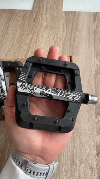 Pedales de plataforma, Aluminio