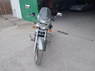 Honda Shadow 125 Plata