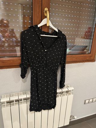 Vestido negro estampado ZARA