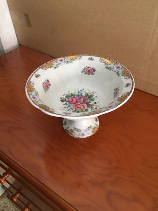 Centro de mesa porcelana flores