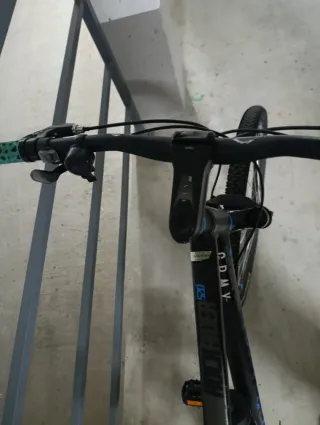 Bicicleta Bwin MTB Negra y Azul