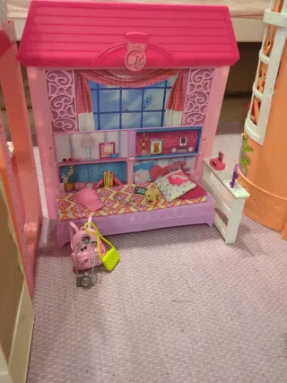 Casa Barbie con accesorios