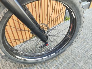 FATBIKE SALSA BEARGREASE TOPE GAMA FULL CARBONO