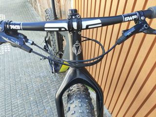 FATBIKE SALSA BEARGREASE TOPE GAMA FULL CARBONO