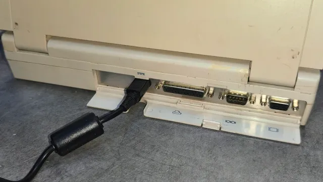 Portátil RETRO Zenith Data Systems ZDS-625nl i386