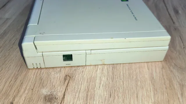 Portátil RETRO Zenith Data Systems ZDS-625nl i386