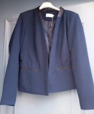 Chaqueta azul marino talla 40