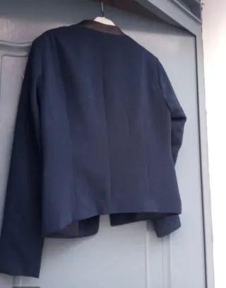 Chaqueta azul marino talla 40