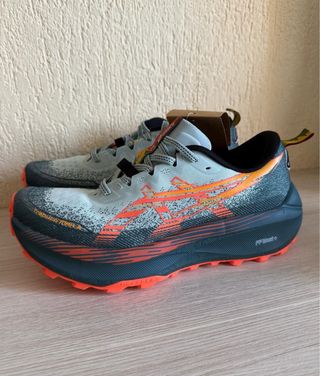 Asics Trabuco Max 4 Gris Naranja