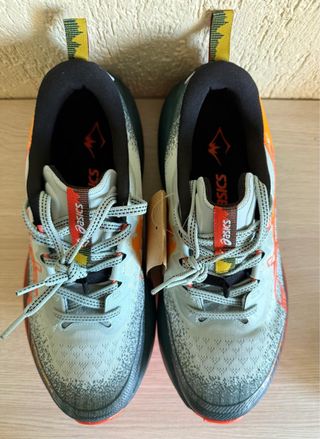 Asics Trabuco Max 4 Gris Naranja