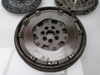 KIT EMBRAGUE NISSAN NV 200 (M20) 562218