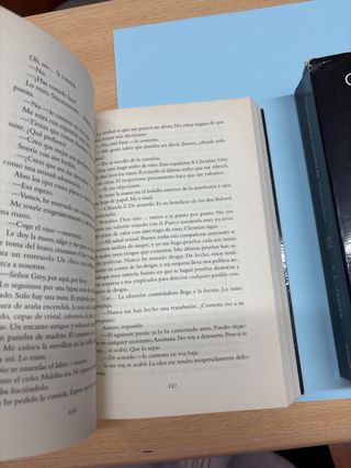 CINCUENTA SOMBRAS DE GREY